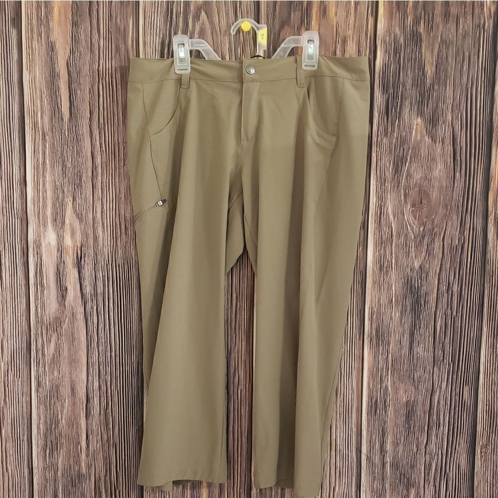 Patagonia Capris 